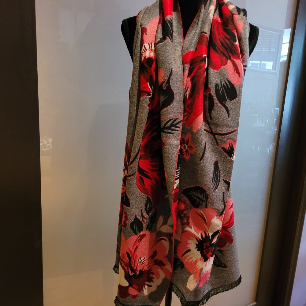 Luxury Reversible Scarf (153948) - Picture 5 of 5